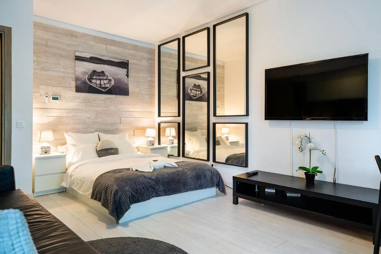 Apartment 21 Residence Studio Bucharest
